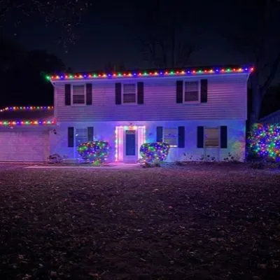 Professional Christmas Light Installation image 3